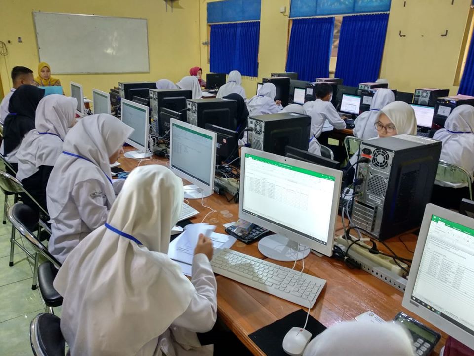 Lomba Kompetensi Siswa kejuruan Tingkat Kab.
