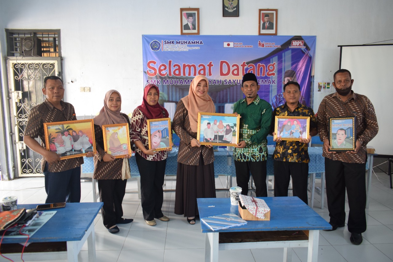 Kunjungan SMK Muhammadiyah Sayung Demak Ke SMK Muhamna
