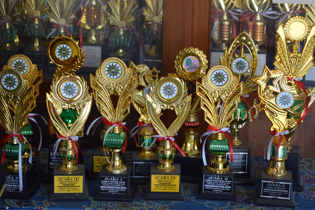 TAHFID PUTRI JUARA 1